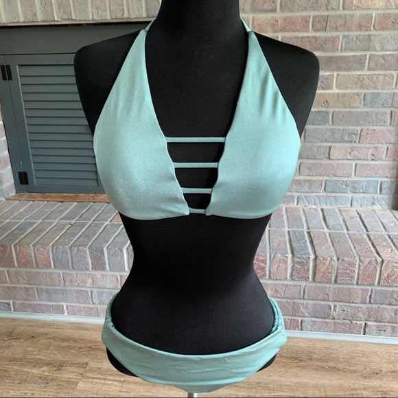 Billabong Other - ❤️BILLABONG❤️Sol Searcher Jungle Bikini Set